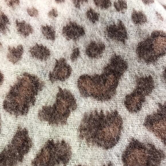 Gabriella Pure Wool Reversable Shawl with Rabbit Fur Fringe. OS - Picture 8 of 9